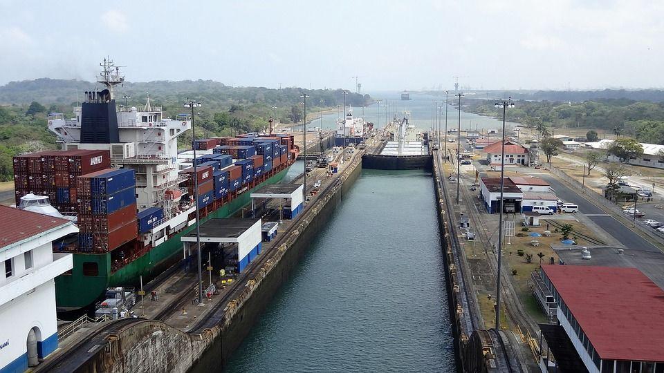 Canal do Panamá: A disputa entre os Estados Unidos e o Panamá Como funciona e porque é tão relevante para o comércio internacional?
