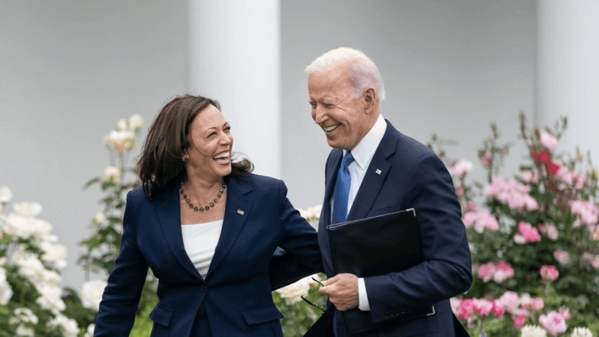 Chronicle of a Foretold Resignation and Harris's Approach