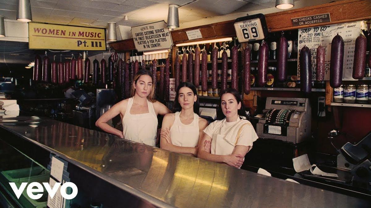 As irmãs HAIM e “Women in Music Pt. III”