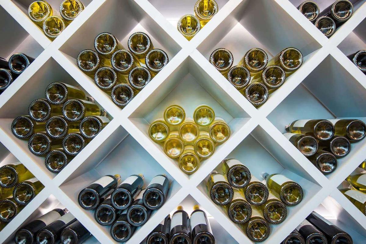 ¿Cómo guardar un vino correctamente?