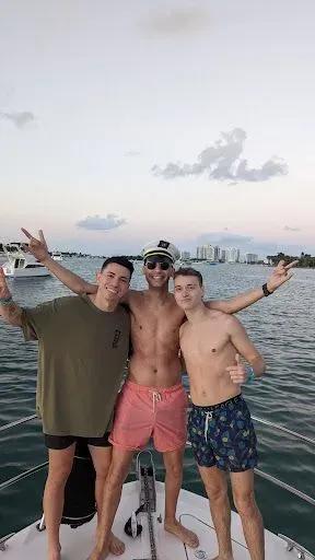Boring Yachts y la Organización de Eventos Exclusivos para ApeFest