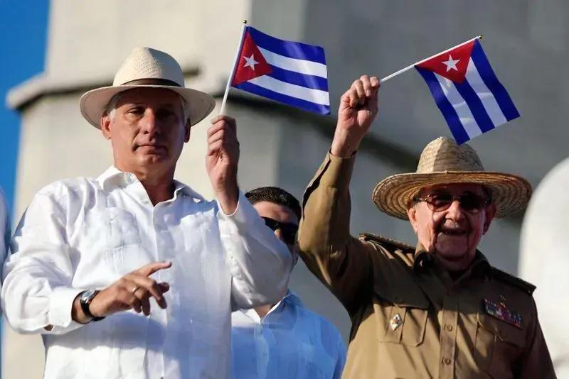 En medio de su mayor crisis desde el Período Especial,  Cuba llama al IX Congreso del PCC