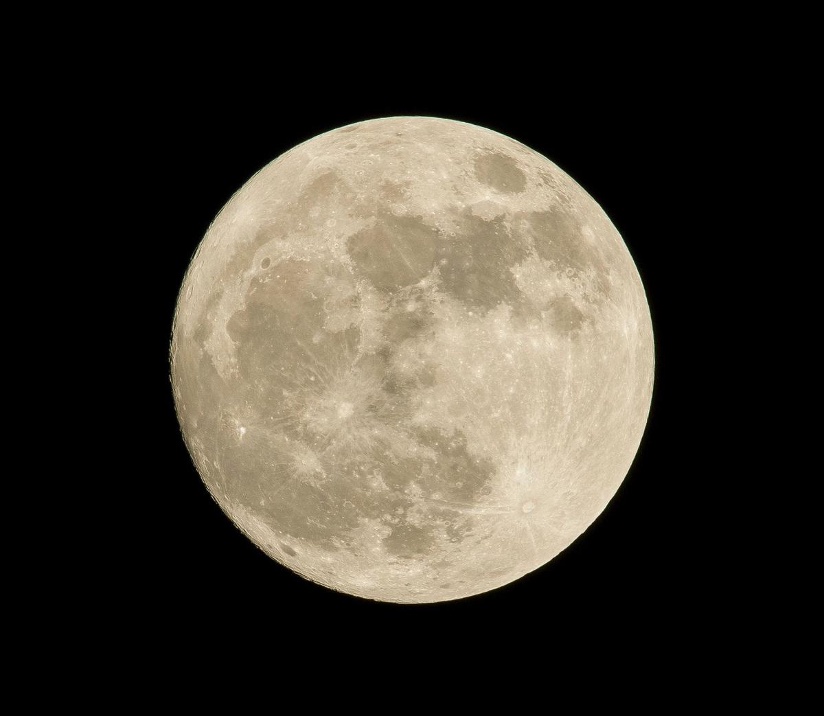 La Luna llena en Piscis