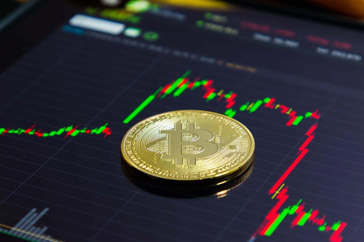 ¿Qué hay detrás de la caída del bitcoin?