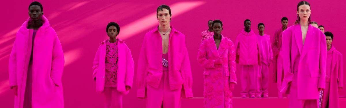 Fashionable color as brand identity