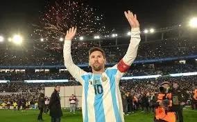 O crepúsculo do herói mais eterno